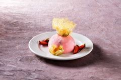 PRATO SOBREMESA PORCELANA 21CM BANQUET LOOP BONNA COM GARANTIA DE 