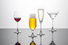 TAÇA CERVEJA CRYSTAL GLASS 380ML 19CM CLASSICO    